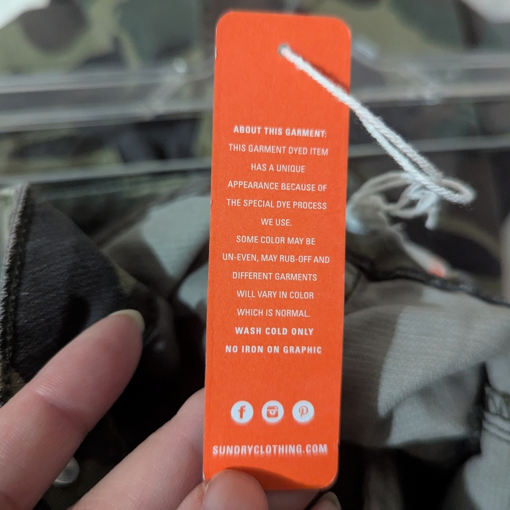 Sundry Camo Pants Utility Joggers Camouflage Dusk Size 29 New With Tags! - Picture 15 of 16